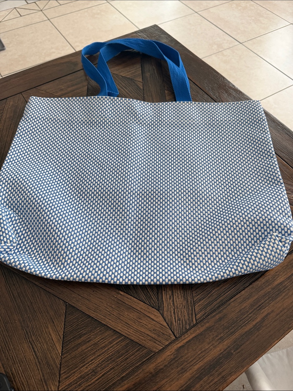 Crate & Barrel Blue & White Basketweave Large Beach & Market Tote Bag
